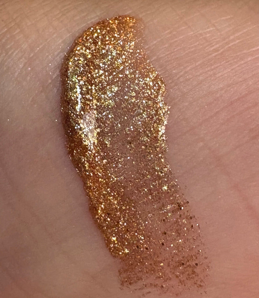 Stellar Spark - Shimmer Eyeshadow | Shade: Starlight