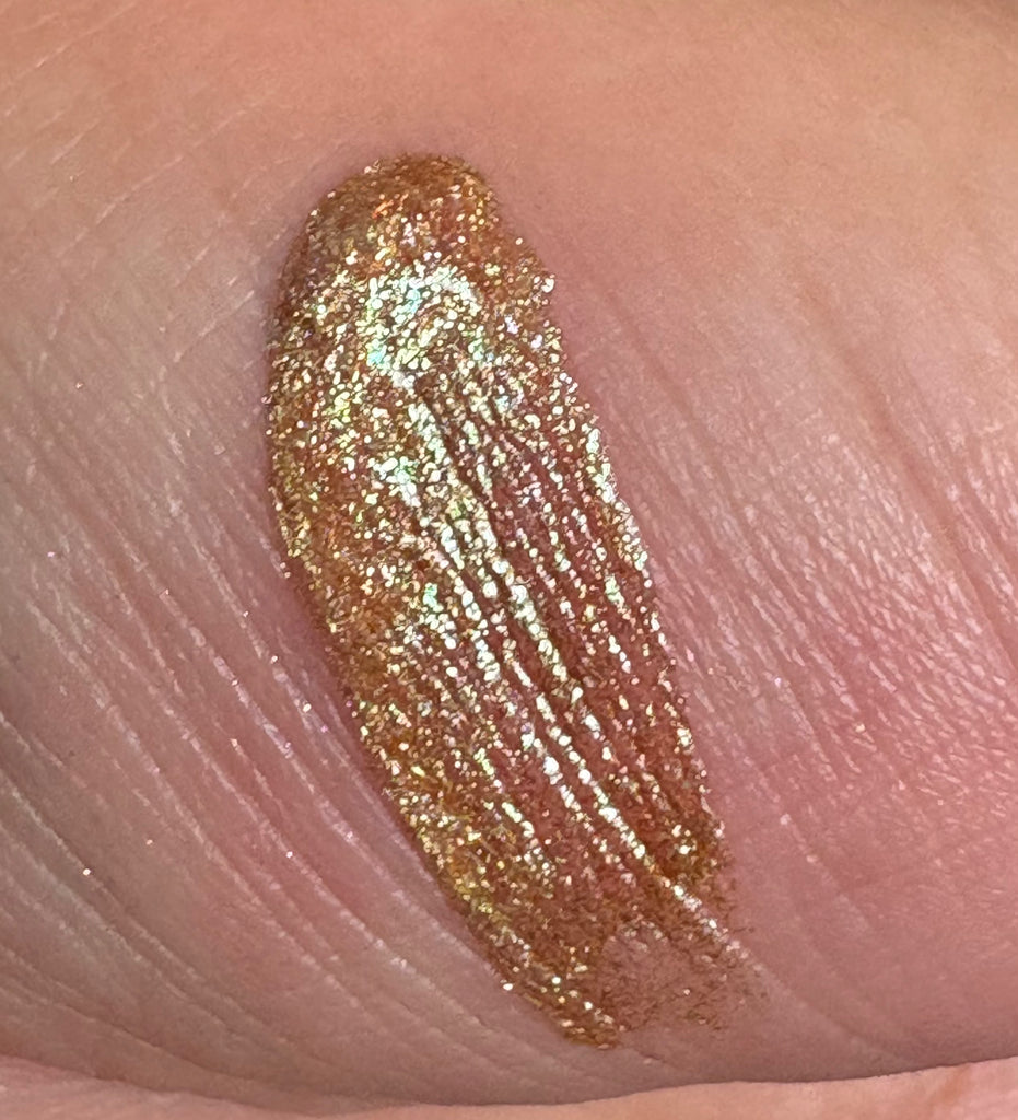 Stellar Spark – Shimmer Eyeshadow | Shade: Galactic Glow